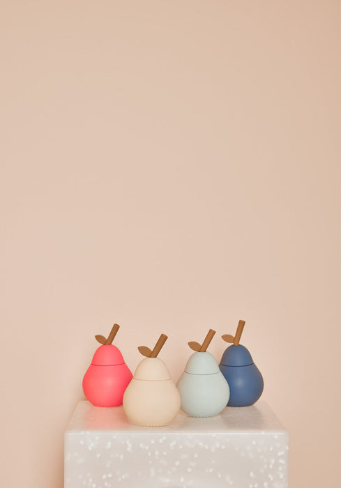 Pear Cup par OYOY Living Design - Cups, Sipping Cups and Straws | Jourès