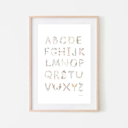 Alphabet Floral Poster - 11x17 par Mushie - Nursery | Jourès