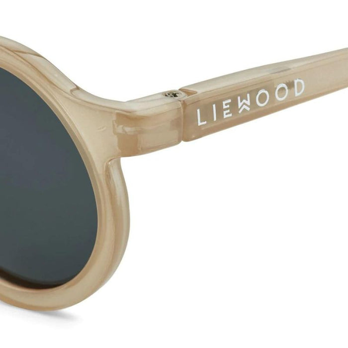 Darla Sunglasses - Oat par Liewood - Caps & Glasses | Jourès