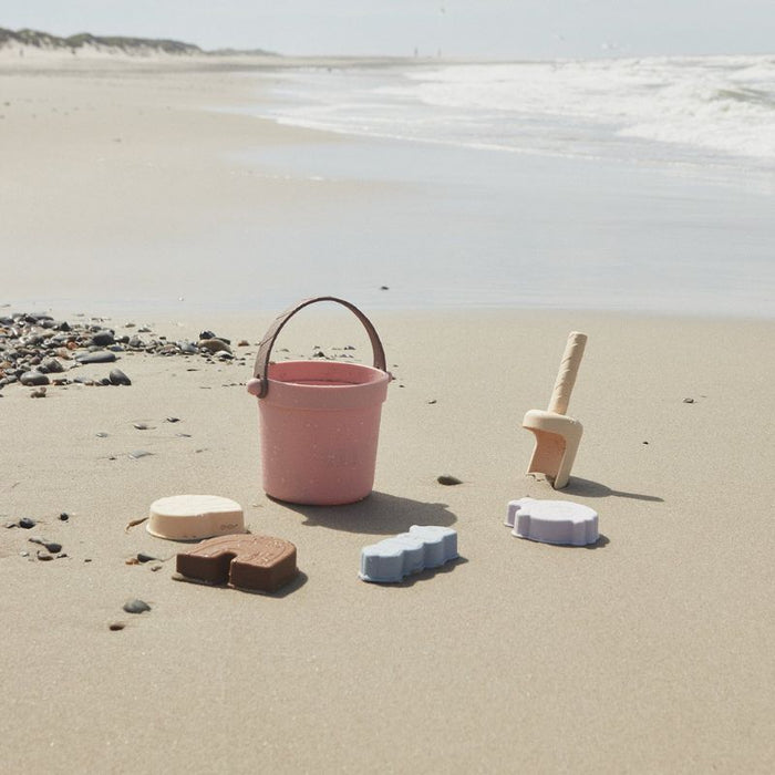 Leo Beach Set - Coral par OYOY Living Design - Outdoor toys | Jourès