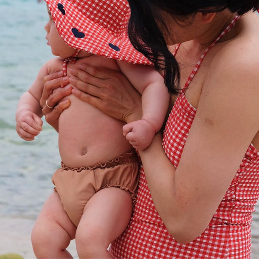 Soline Mama Swimsuit - Size XS to XL - Barbados Cherry par Konges Sløjd - Swimsuits & Sun Hats | Jourès