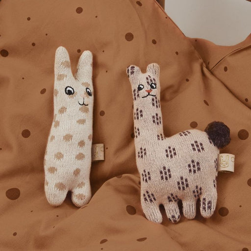 Baby Rattle - Rabbit par OYOY Living Design - Baby Shower Gifts | Jourès