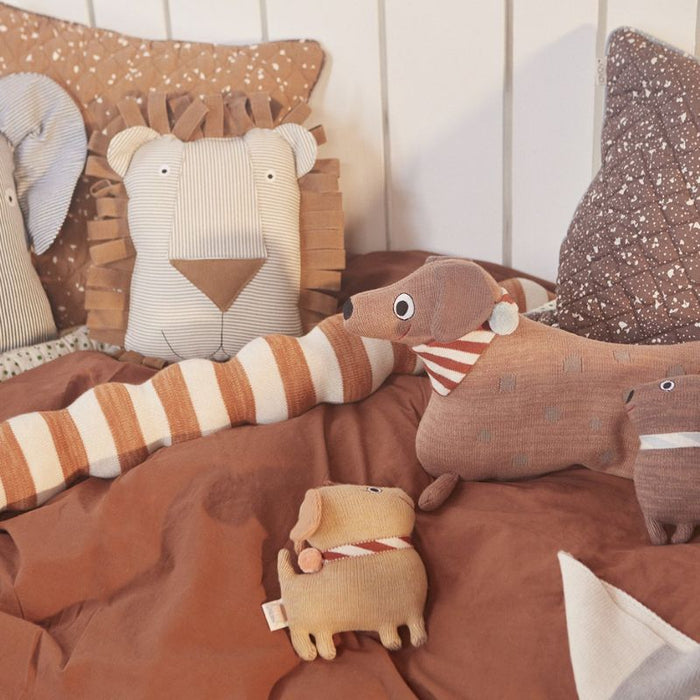 Darling - Mommy Dog Hunsi with Two Puppies par OYOY Living Design - The Dream Collection | Jourès