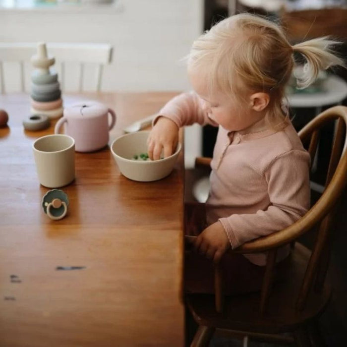 Dinnerware Cup for Kids - Set of 2 - Vanilla par Mushie - Home Decor | Jourès