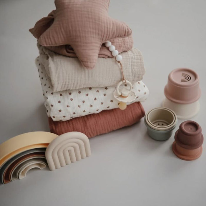 Drap pour lit de bébé en mousseline extra douce Mushie - Bloom par Mushie - Mushie | Jourès