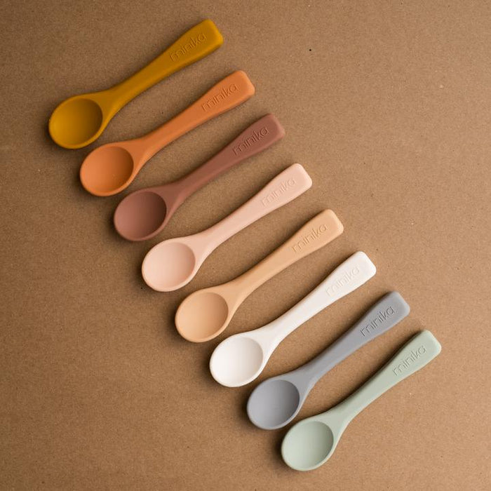 Silicone spoon for baby- Shell par Minika - Baby Bottles & Mealtime | Jourès