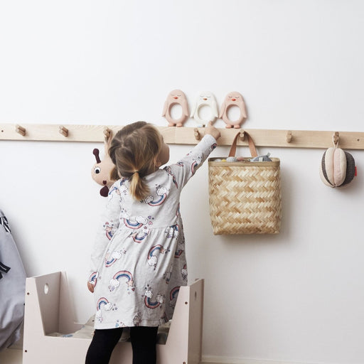 Baby Teether - Penguin Pink par OYOY Living Design - Toys & Games | Jourès