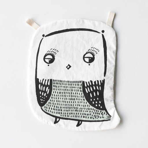 Organic Crinkle Toy - Owl par Wee Gallery - The Black & White Collection | Jourès