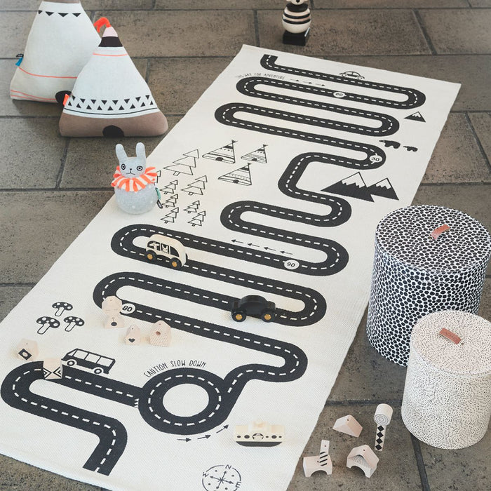 Adventure Rug par OYOY Living Design - Cars, Trains & Planes | Jourès
