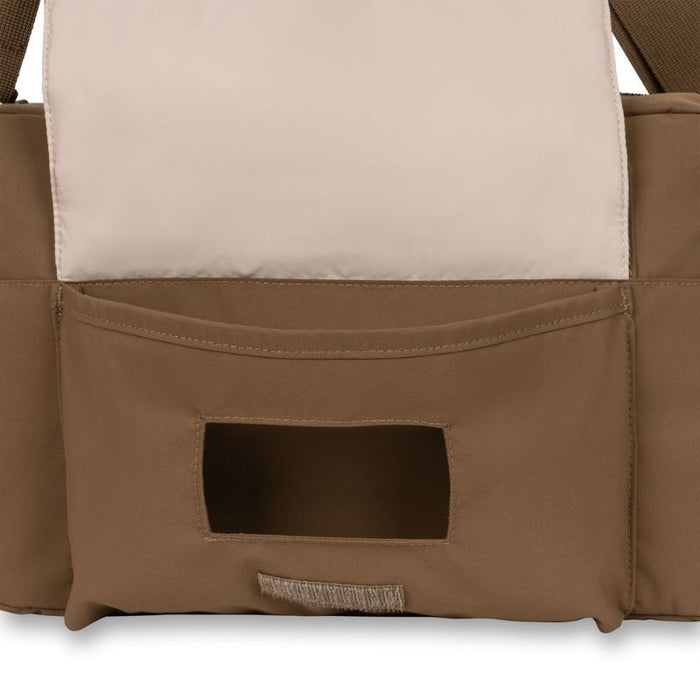 All You Need - Mini Diaper Bag - Walnut par Konges Sløjd - Baby Shower Gifts | Jourès
