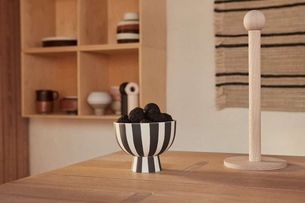 Toppu Mini Bowl - White / Black par OYOY Living Design - The Canada Day Sale - 15% Off Storewide* | Jourès