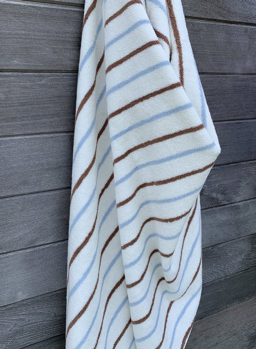 Raita Towel - 100x150 cm - Caramel / Ice Blue par OYOY Living Design - $100 et plus | Jourès