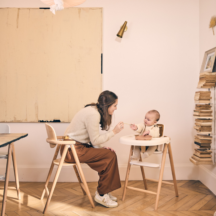 TOBO Evolutive Wooden High Chair - White par Charlie Crane - Baby | Jourès