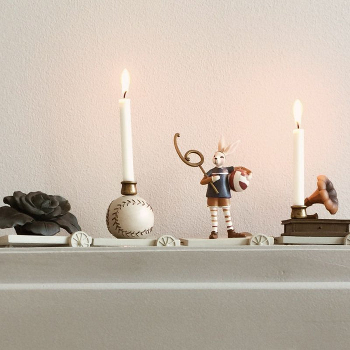Ceramic Birthday Train Candle Holder - Strong Man par Konges Sløjd - Konges Sløjd | Jourès