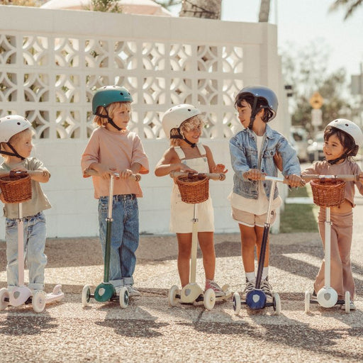 Banwood Classic Helmet - Kids - Matte Coral par Banwood - Outdoor toys | Jourès