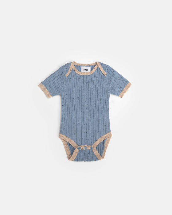 Short Sleeve Bodysuit - Hug Me par 7AM Enfant Canada - The Sun Collection | Jourès