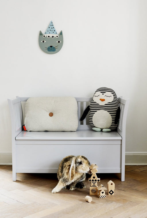 Penguin Pingo - White / Black par OYOY Living Design - New in | Jourès