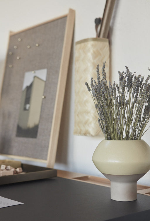 Hagi Vase - Dusty Lemonade par OYOY Living Design - OYOY Mini | Jourès