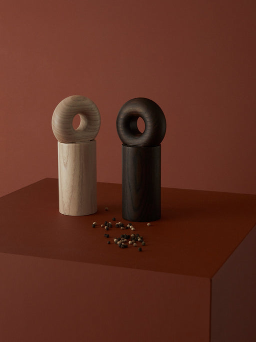 Hoop Mill Grinder - Nature par OYOY Living Design - $100 et plus | Jourès