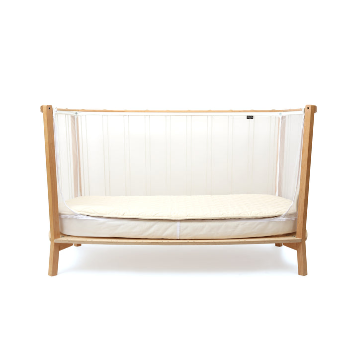 KIMI Crib and mattress - Mesh / Lichen par Charlie Crane - Furniture | Jourès