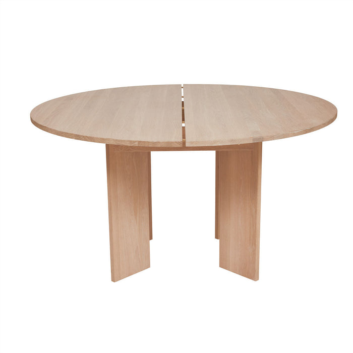 Kotai Round Dining Table par OYOY Living Design - The Canada Day Sale - 15% Off Storewide* | Jourès