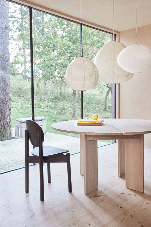 Kotai Round Dining Table par OYOY Living Design - The Canada Day Sale - 15% Off Storewide* | Jourès