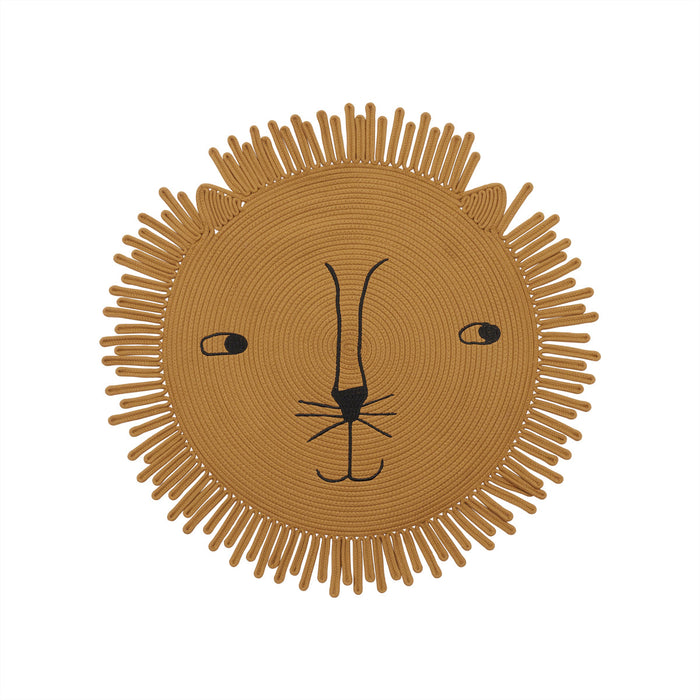 Mara Lion Rug par OYOY Living Design - Expédition Safari  | Jourès
