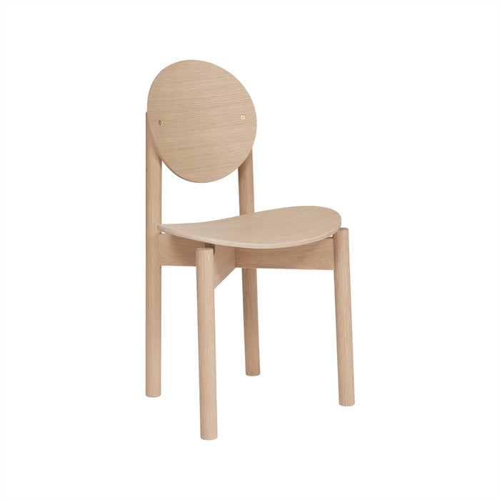 OY Dining Chair par OYOY Living Design - $100 et plus | Jourès