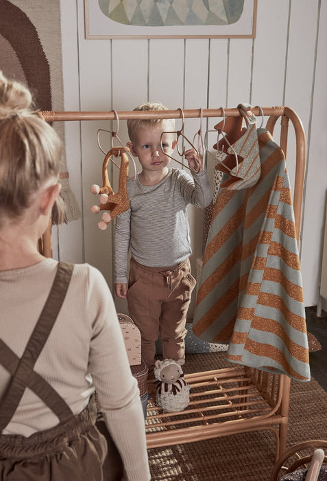 Hanger for kids - Tiny Fuku - 2 Pcs/Pack - Brass par OYOY Living Design - Bedroom | Jourès