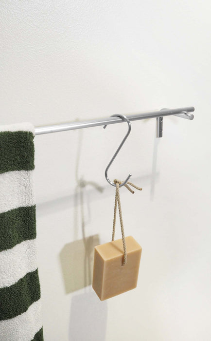 Pieni Towel Rail par OYOY Living Design - The Canada Day Sale - 15% Off Storewide* | Jourès