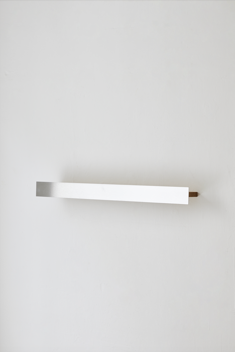 Floating Gallery Shelf - Brushed steel par Paper Collective - Paper Collective | Jourès