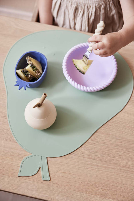 Yummy Pear Placemat par OYOY Living Design - The Canada Day Sale - 15% Off Storewide* | Jourès