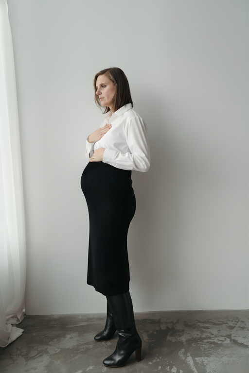 Carla - Jupe de maternité noire par Solveig - Breast Milk Pumps & Accessories | Jourès