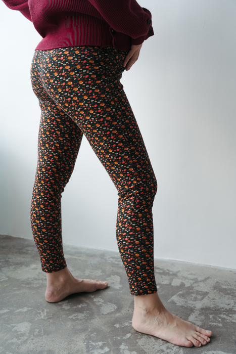 Léandre - Legging de maternité fleuri par Solveig - Nursing Clothes | Jourès