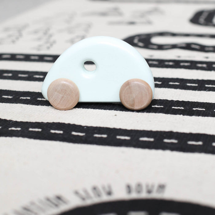 Petite voiture en bois - Bleu par Caribou - Jeux, jouets et livres | Jourès