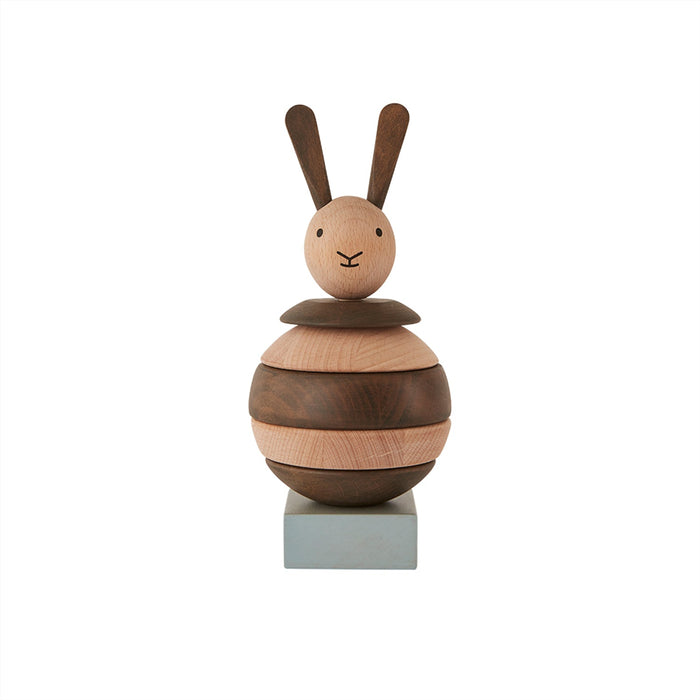 Wooden Stacking Rabbit - Nature / Dark par OYOY Living Design - Nursery | Jourès