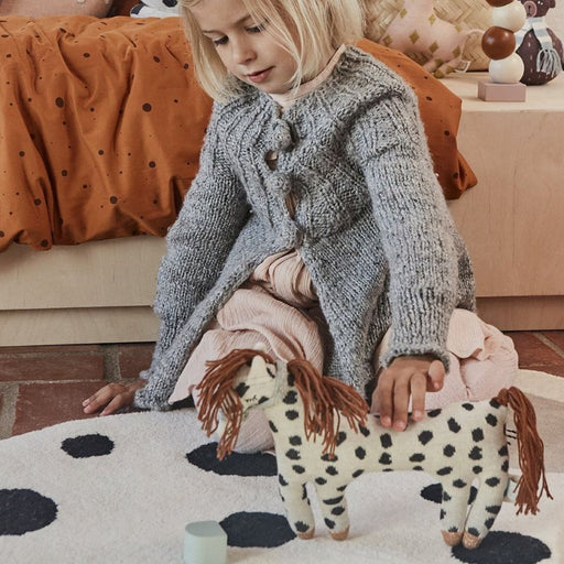 Darling - Little Pelle Pony - Offwhite / Black par OYOY Living Design - Kids - 3 to 6 years old | Jourès