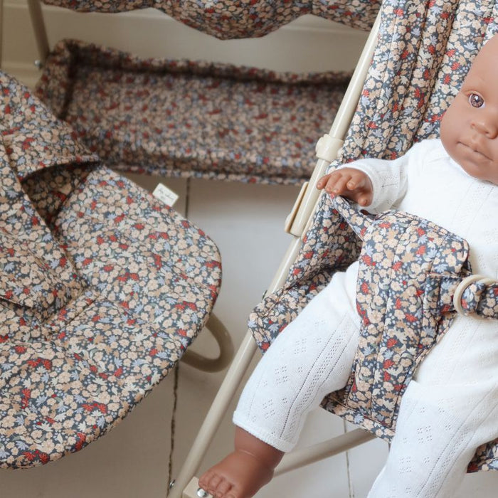 Fauteuil de bébé pour poupées - Louloudi par Konges Sløjd - Nouveautés  | Jourès