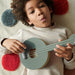 Chas Kids Banjo - Oat/Sandy par Liewood - Toys, Teething Toys & Books | Jourès