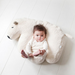 Coussin d'allaitement - Ours polaire par Nanami - 100$ et plus | Jourès