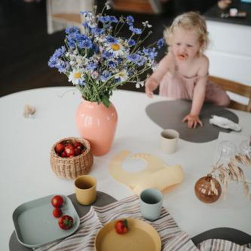 Dinnerware Cup for Kids - Set of 2 - Blue par Mushie - Plates & Bowls | Jourès