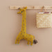 Noah Giraffe Cushion par OYOY Living Design - Toys & Games | Jourès