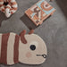 Leo Larva Rug par OYOY Living Design - Nursery | Jourès