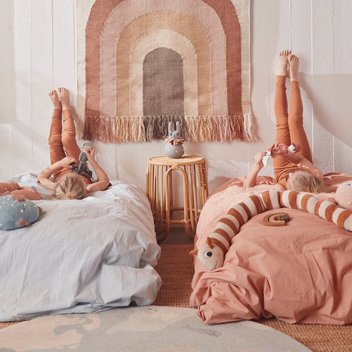 Rattan Rainbow Stool par OYOY Living Design - Decor and Furniture | Jourès