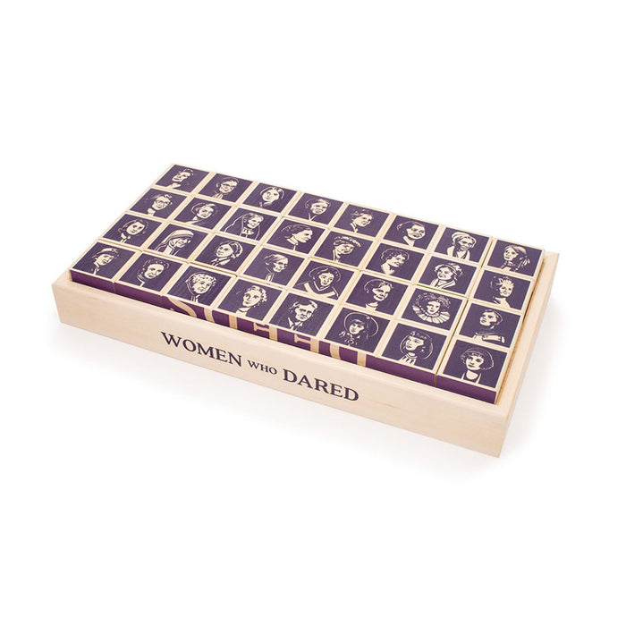 Women Who Dared Blocks in Tray par Uncle Goose - Gifts $100 and more | Jourès