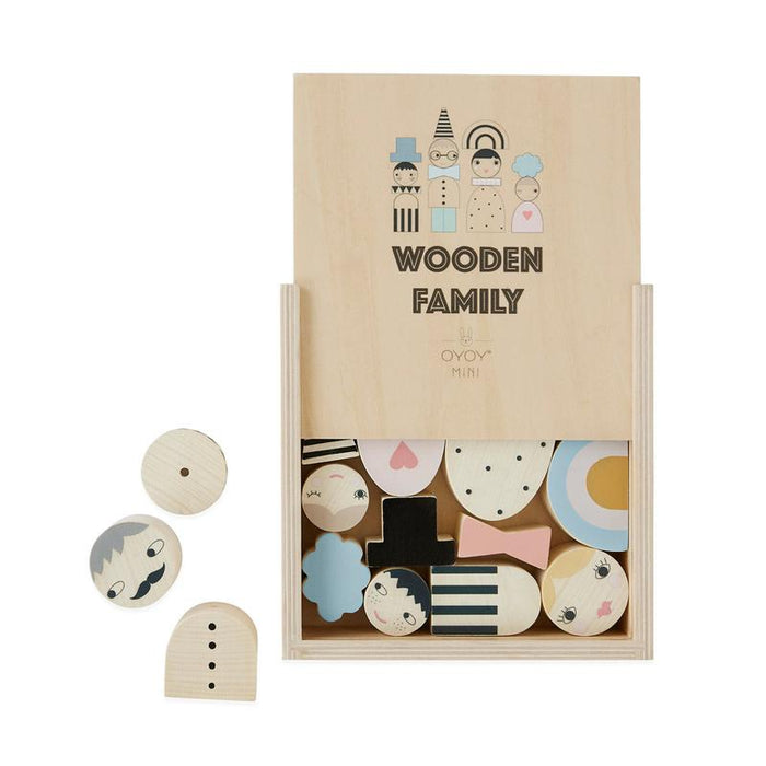 Wooden Family Bricks par OYOY Living Design - OYOY MINI - L'heure de jouer ! | Jourès