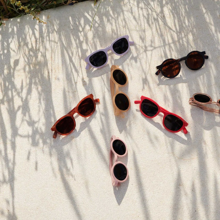 Darla Sunglasses - Whale Blue par Liewood - Sunglasses | Jourès