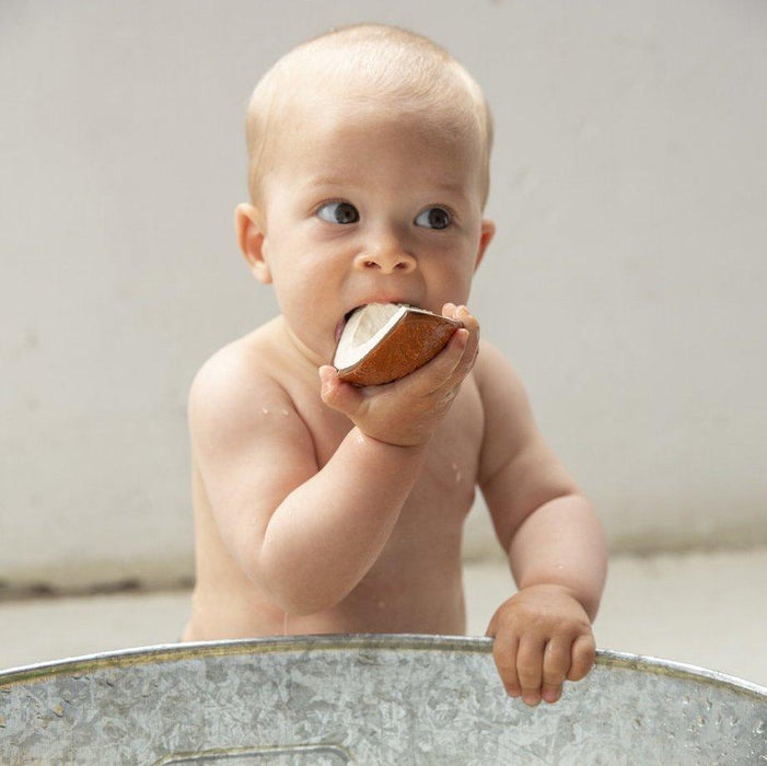 Teether bath toy for toddlers - Coco the coconut par Oli&Carol - Bath toys | Jourès