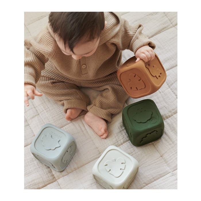 Cube géant Andrew - Jouet pour bébé - Moutarde par Liewood - L'heure de jouer ! | Jourès