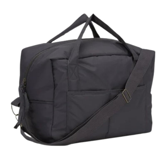 All You Need - Diaper Bag - Navy par Konges Sløjd - Gifts $100 and more | Jourès